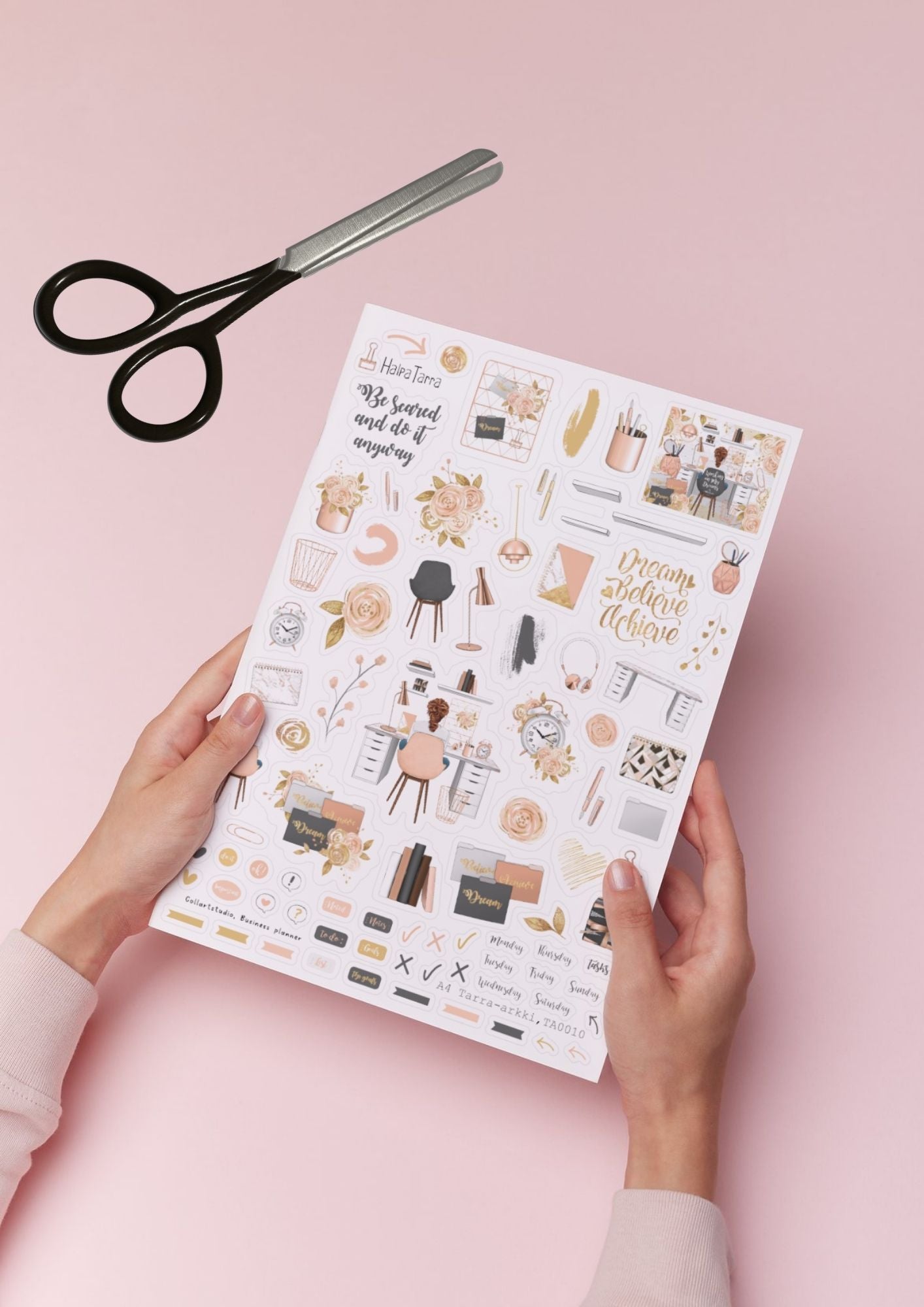 Kalenteritarrat & Askartelupaperi A4 – DIY